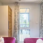 Casa vacanze Total Escape Mobile Nera Camp Porton Biondi