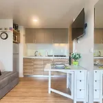 Casa vacanze Total Escape Mobile Nera Camp Porton Biondi
