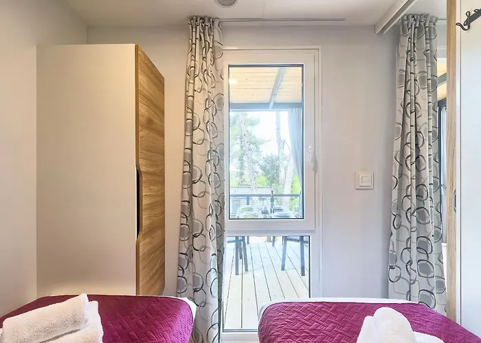 Vakantiehuis Total Escape Mobile Nera Camp Porton Biondi
